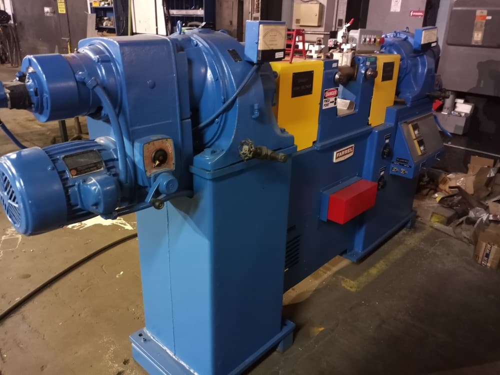 3" x 7" Farrel, High Temperature Lab Mill 700 Degree Capacity