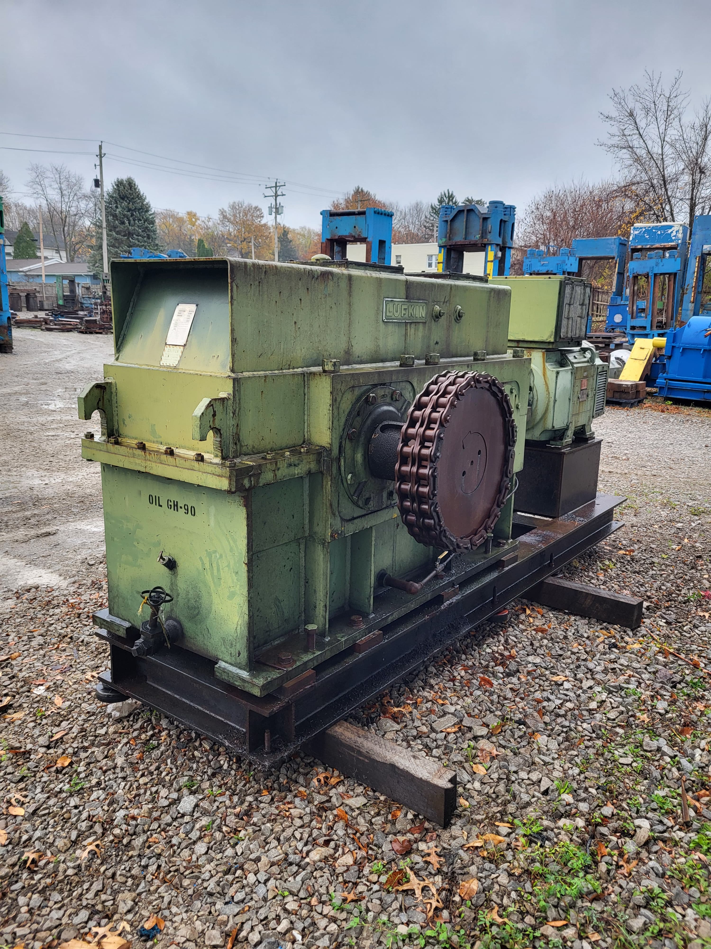 Lufkin THB440 CH Right Angle Gear Reducer, 64.69:1 Ratio, 250 HP