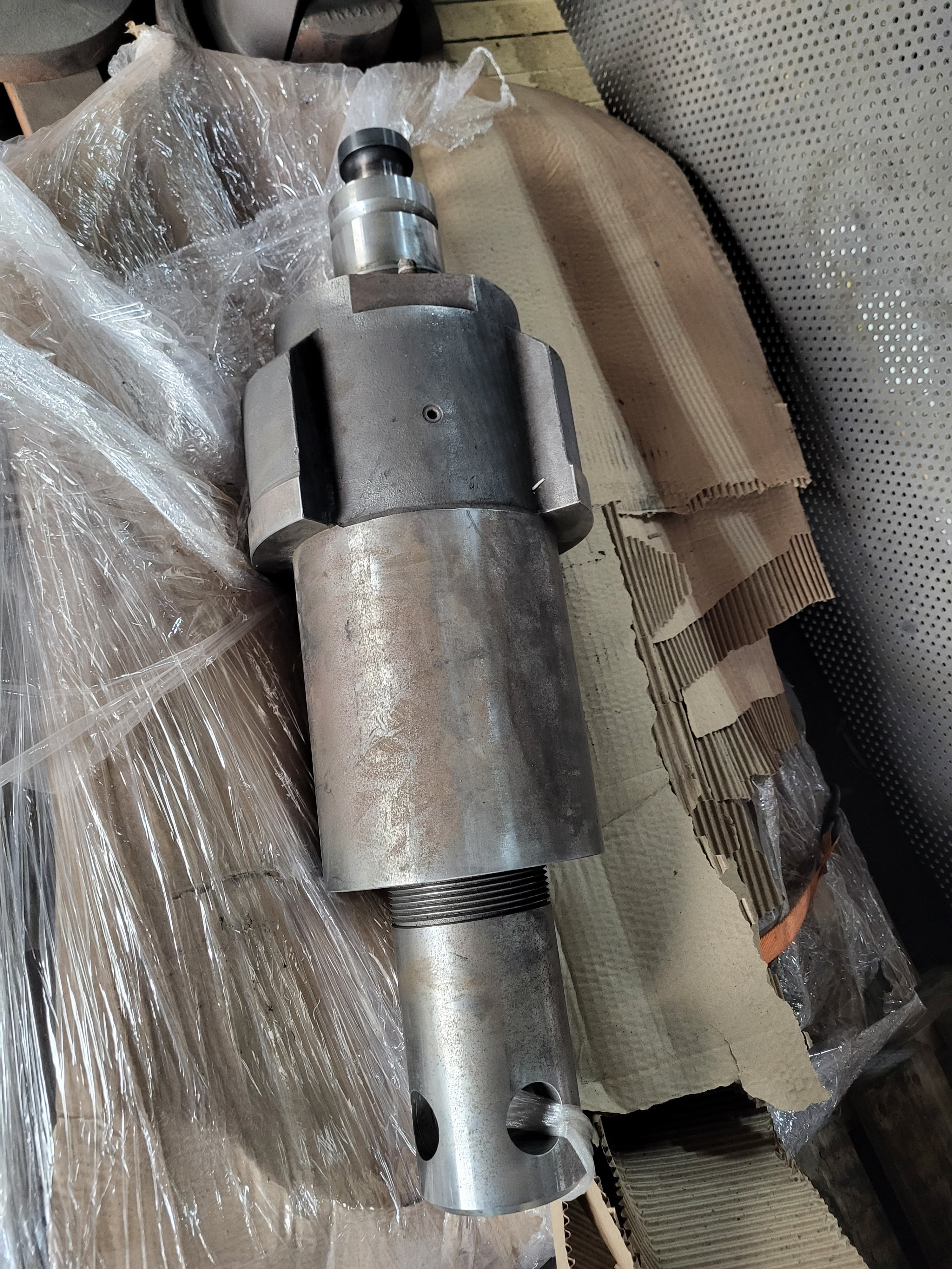 New Screw and Nut Assemblies for Mills
